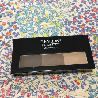 レブロン(REVLON)のREVLON アイブロウパウダー(パウダーアイブロウ)