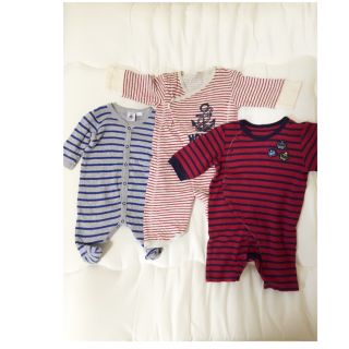 プチバトー(PETIT BATEAU)のエリカ様のプチバトーのみ350円(ロンパース)