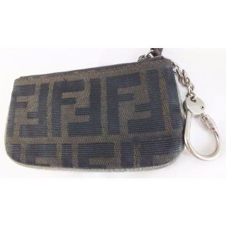 FENDI(キーホルダー)のフリマアイテム一覧 FENDI(キーホルダー)のフリマアイテム一覧