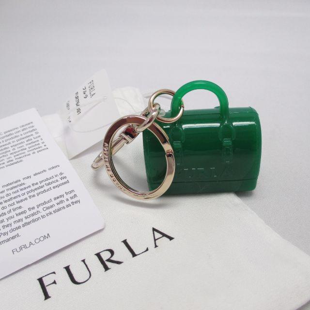 Furla(フルラ)の【正規品・鑑定済】新品　フルラ　キーリング 764891 グリーン×ゴールド レディースのファッション小物(キーホルダー)の商品写真