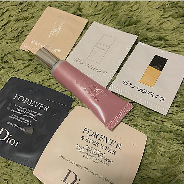 Dior(ディオール)のディオールショウ メタライザー 箱あり コスメ/美容のベースメイク/化粧品(アイシャドウ)の商品写真