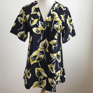 マルニ(Marni)の新品★MARNI マルニ 花柄 トップス ブラウス チュニック(シャツ/ブラウス(半袖/袖なし))