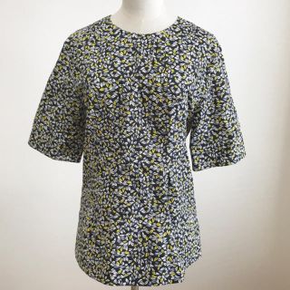 マルニ(Marni)の新品★MARNI マルニ 花柄  ブラウス(シャツ/ブラウス(半袖/袖なし))