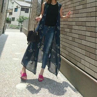 マウジー(moussy)の新品タグ付☆ moussy 花柄カーディガン　(その他)