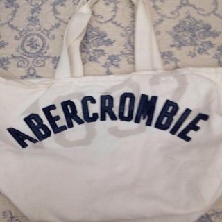 アバクロンビーアンドフィッチ(Abercrombie&Fitch)のアバクロトート(トートバッグ)