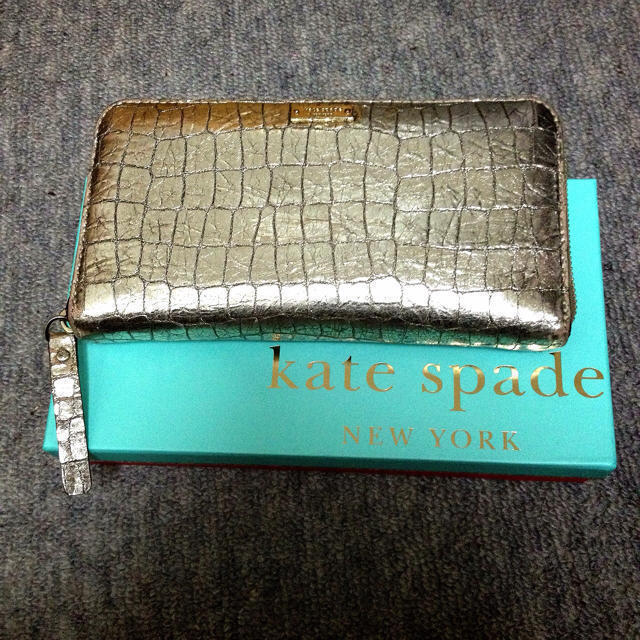 kate spade NEW YORK - SALE☆長財布