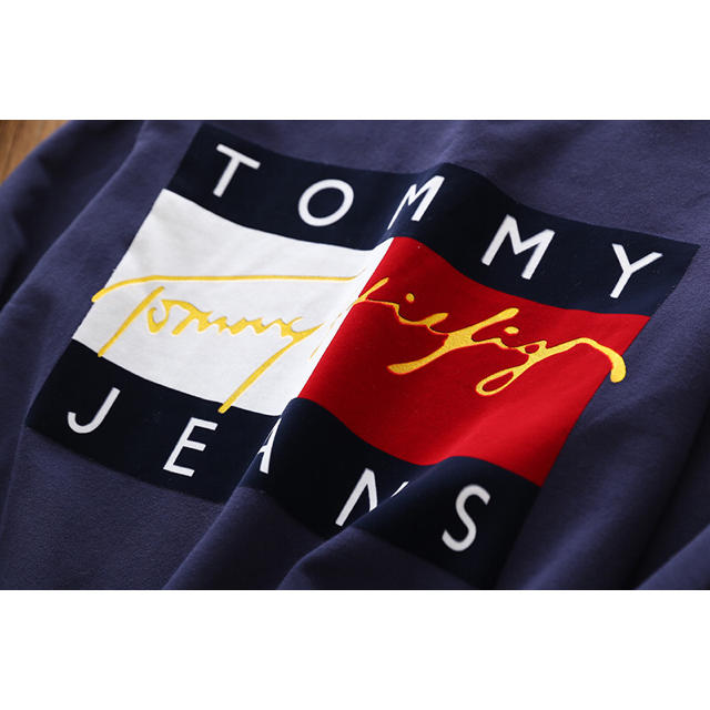 TOMMY HILFIGER(トミーヒルフィガー)のtommy jeans 2017 秋 新作 レディース  パーカー  レディースのトップス(パーカー)の商品写真