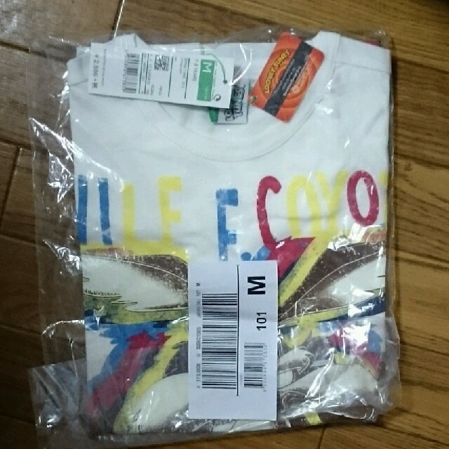 BENETTON(ベネトン)の【新品】ベネトン Tシャツ 140 キッズ/ベビー/マタニティのキッズ服男の子用(90cm~)(Tシャツ/カットソー)の商品写真