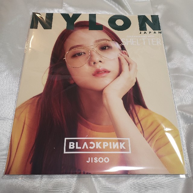 【ピピ様専用】NYLON 2017年9月号(ジス カバー) #FN07 エンタメ/ホビーの雑誌(ファッション)の商品写真