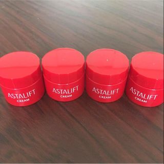 アスタリフト(ASTALIFT)のアスタリフト クリームR (5g×4個)(フェイスクリーム)