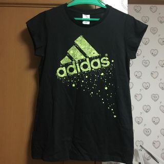 アディダス(adidas)のadidas Tシャツ(Tシャツ(半袖/袖なし))