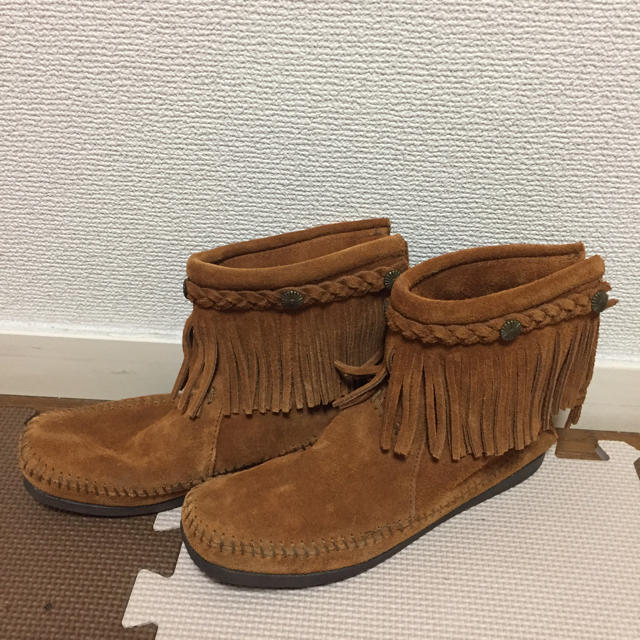 Minnetonka(ミネトンカ)の値下げ！美品★ミネトンカ レディースの靴/シューズ(ブーツ)の商品写真