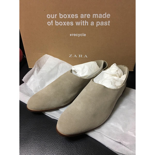 ザラ(ZARA)のZARA ザラ スウェード バブーシュ(ローファー/革靴)