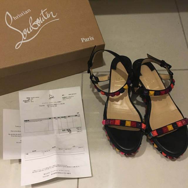 Christian Louboutin(クリスチャンルブタン)のaazz様専用 ルブタン マルチカラーサンダル レディースの靴/シューズ(サンダル)の商品写真