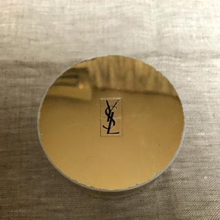 サンローラン(Saint Laurent)の専用です。(フェイスパウダー)