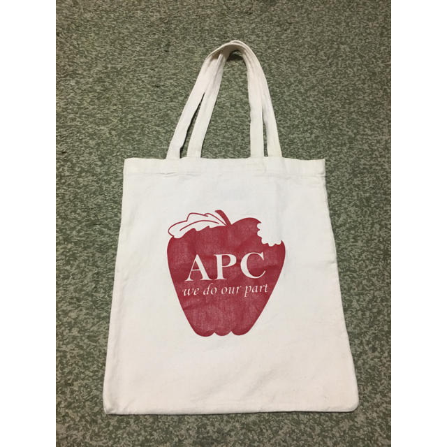 A.P.C(アーペーセー)のA.P.C. トートバッグ 美品  レディースのバッグ(トートバッグ)の商品写真