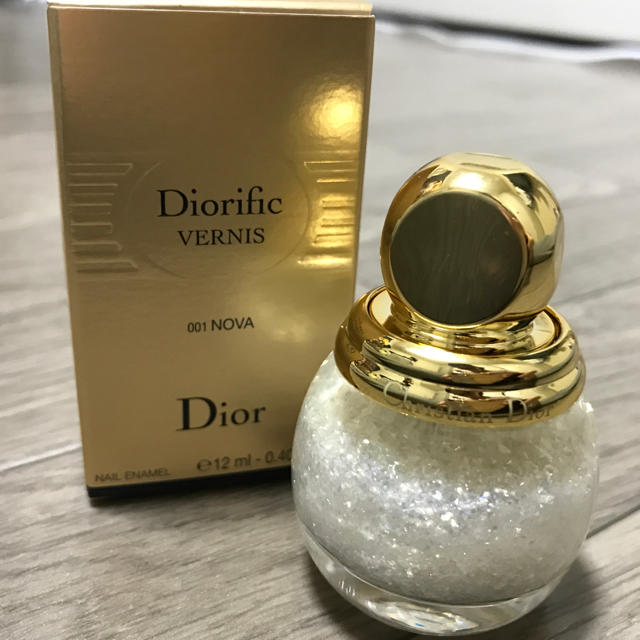 Christian Dior 新品 ディオール クリスマス限定ネイルの通販 By M S Shop クリスチャンディオールならラクマ