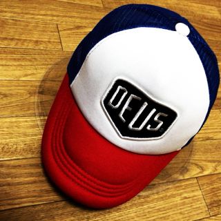 デウスエクスマキナ(Deus ex Machina)のフリル最安値　新品 deus デウス cap キャップ ロンハーマン 男女兼用(キャップ)