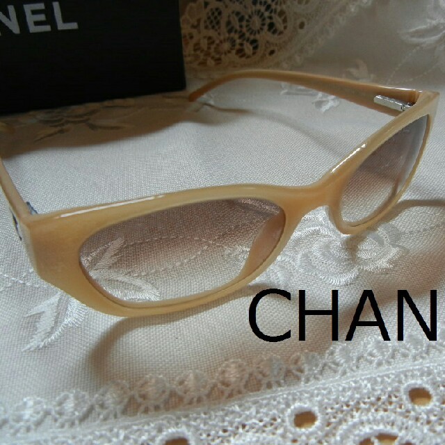 CHANEL(シャネル)のシャネル　希少なお上品なサングラス　正規品　 レディースのファッション小物(サングラス/メガネ)の商品写真