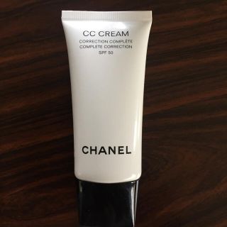 シャネル(CHANEL)のyuja様 専用 シャネル CCクリーム50 10ベージュ(化粧下地)