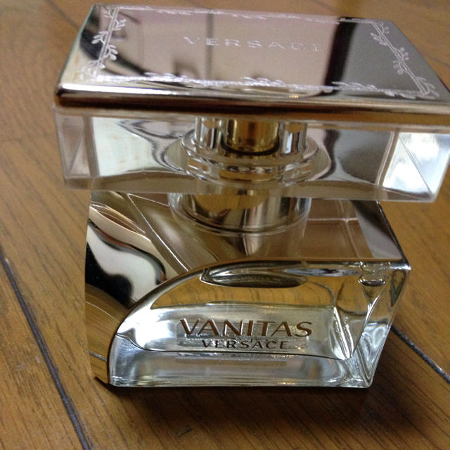 VERSACE(ヴェルサーチ)のVERSACE パルファム コスメ/美容の香水(香水(女性用))の商品写真