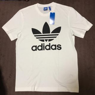 アディダス(adidas)の未使用★アディダス オリジナルス★定番ロゴTシャツ★白★Ｌ(Tシャツ/カットソー(半袖/袖なし))