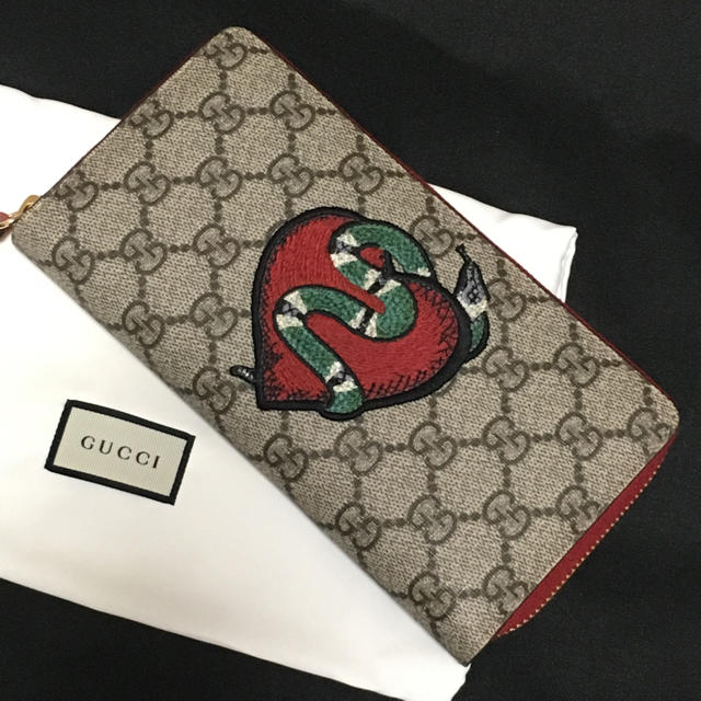 レビュー高評価の商品！ Gucci 長財布 ホリデーコレクション スネーク GUCCI ％ぽむむページ 財布 