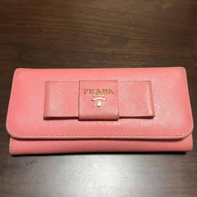 PRADA(プラダ)のPRADA♡長財布 レディースのファッション小物(財布)の商品写真