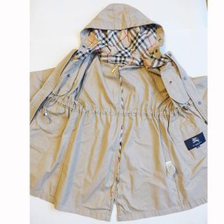 バーバリー(BURBERRY)の送料込★BURBERRY（バーバリー）ヘビロテ秋物・春物コート　110センチ(コート)