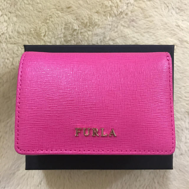 FURLA 三つ折り 財布 - 財布