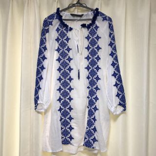 ザラ(ZARA)のZARA 刺繍チュニック(チュニック)