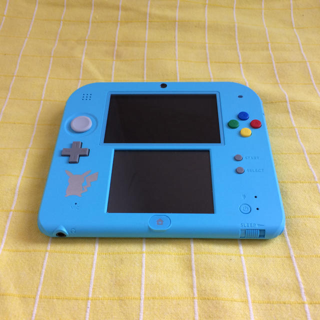 ニンテンドー2DS ライトブルー　サン　ムーン