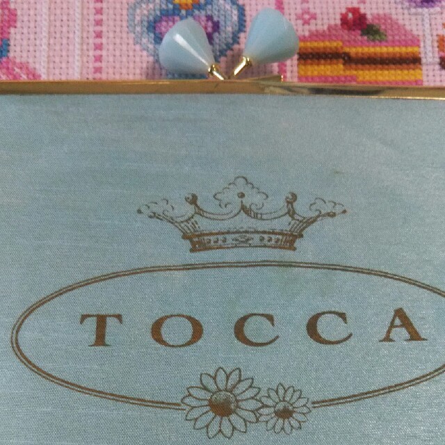 TOCCA(トッカ)のTOCCA がま口ポーチ レディースのファッション小物(ポーチ)の商品写真