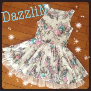 ダズリン(dazzlin)のダズリン花柄ワンピ♡(ミニワンピース)