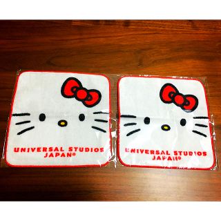 ユニバーサルスタジオジャパン(USJ)のUSJの非売品☆ キティちゃんのハンドタオル＊2枚セットです(o^^o)(キャラクターグッズ)