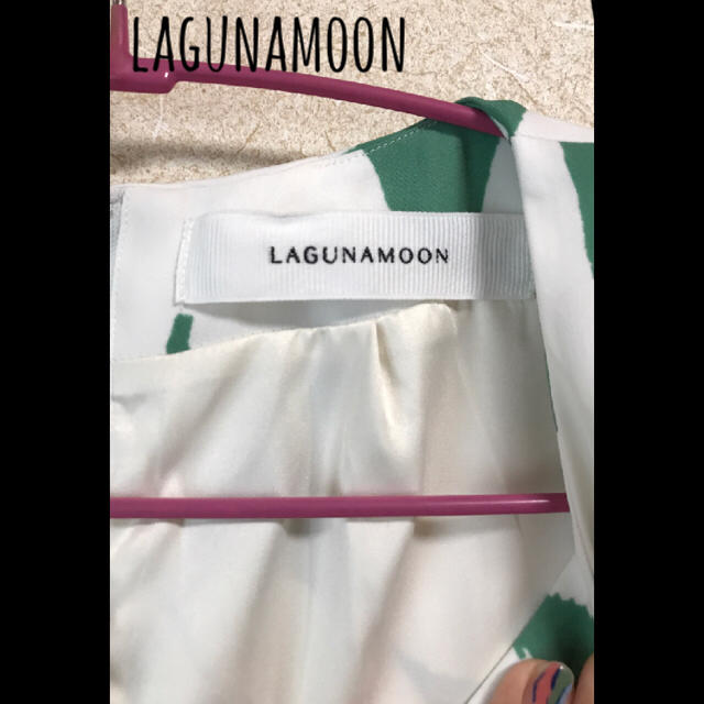 LagunaMoon(ラグナムーン)のlagunamoon✩modern art ラウンドカッティングワンピース レディースのワンピース(ひざ丈ワンピース)の商品写真