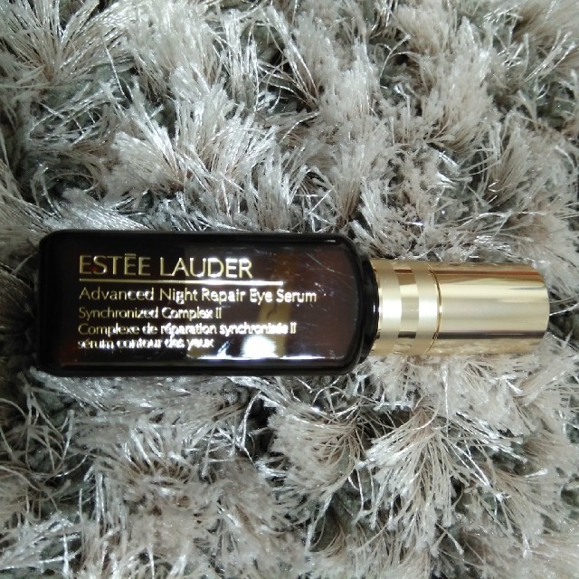 Estee Lauder(エスティローダー)のエスティローダー アドバンス ナイト リペア アイ セラム S  II 15ml コスメ/美容のスキンケア/基礎化粧品(アイケア/アイクリーム)の商品写真