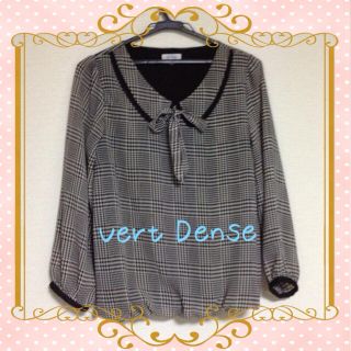 ヴェールダンス(Vert Dense)のVertDenseのキレイ目カットソー(カットソー(長袖/七分))