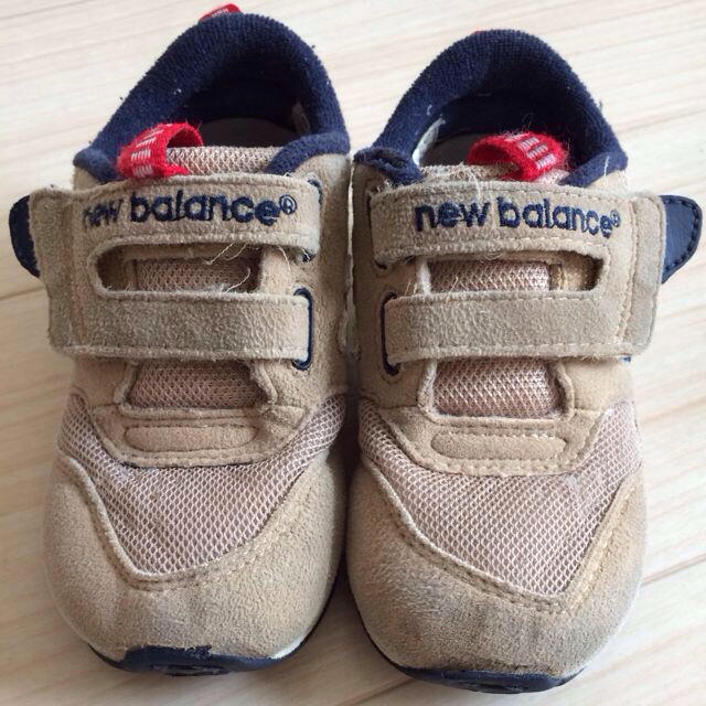 New Balance(ニューバランス)のニューバランス 15cm ベージュ キッズ/ベビー/マタニティのキッズ靴/シューズ(15cm~)(その他)の商品写真