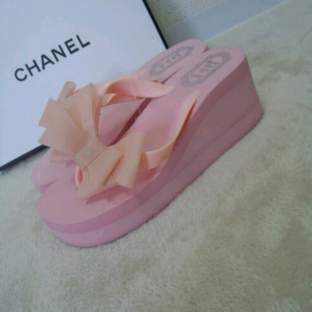 新品☆リボンビーチサンダル　36　ピンク レディースの靴/シューズ(サンダル)の商品写真