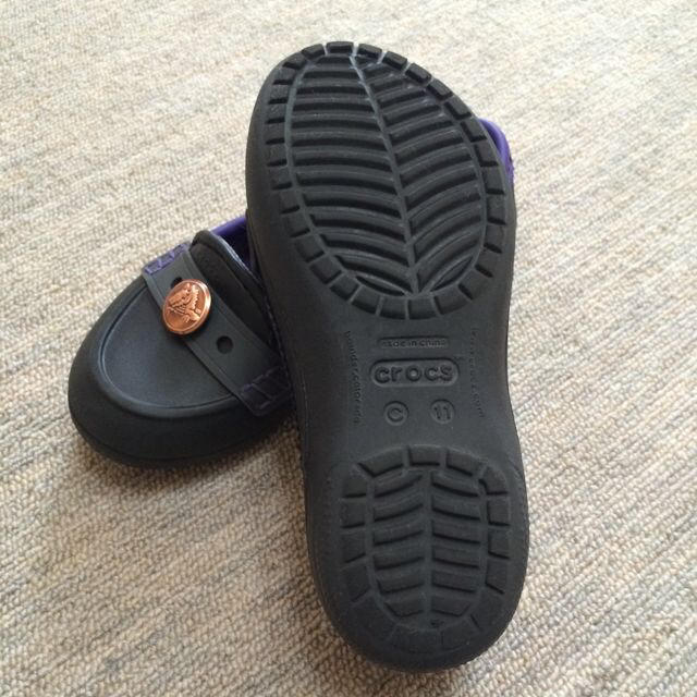 crocs(クロックス)のcrocsキッズローファー レディースの靴/シューズ(ローファー/革靴)の商品写真