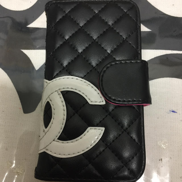 Chanel シャネル Iphone5ケース 手帳型の通販 By Yuka 924 S Shop シャネルならラクマ