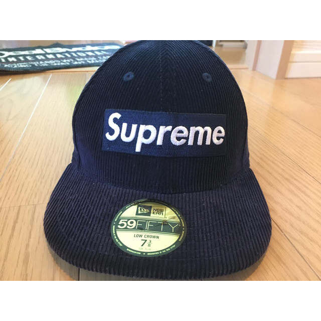 Supreme(シュプリーム)のsupreme コーデュロイキャップ メンズの帽子(キャップ)の商品写真