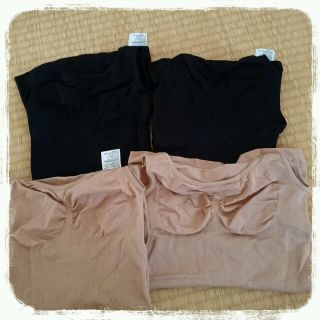 ユニクロ(UNIQLO)のUNIQLO補正下着タンク！４枚セット(その他)