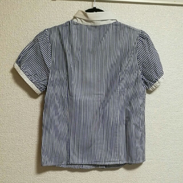 青ストライプシャツ レディースのトップス(シャツ/ブラウス(半袖/袖なし))の商品写真