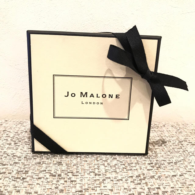 Jo Malone(ジョーマローン)の新品！JO MALONE バスオイル コスメ/美容のボディケア(入浴剤/バスソルト)の商品写真