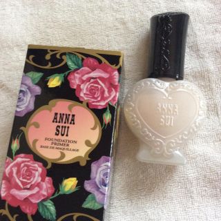 アナスイ(ANNA SUI)のかなりお値下げしました 最安値 アナスイ メイクアップベース 値下げ不可(化粧下地)