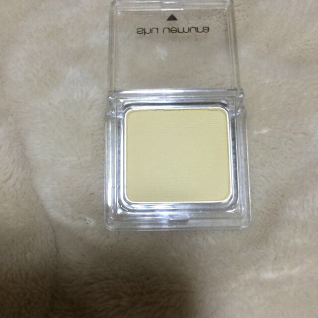 shu uemura(シュウウエムラ)のshu uemura アイシャドウ コスメ/美容のベースメイク/化粧品(その他)の商品写真