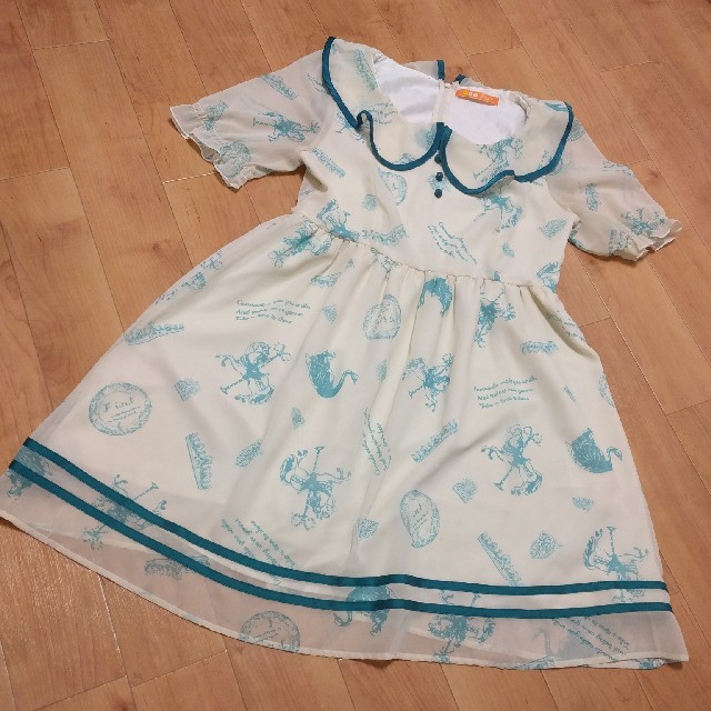 F I N T F I N Tメリーゴーラウンド柄ワンピースの通販 By えっちゃん S Shop フィントならラクマ