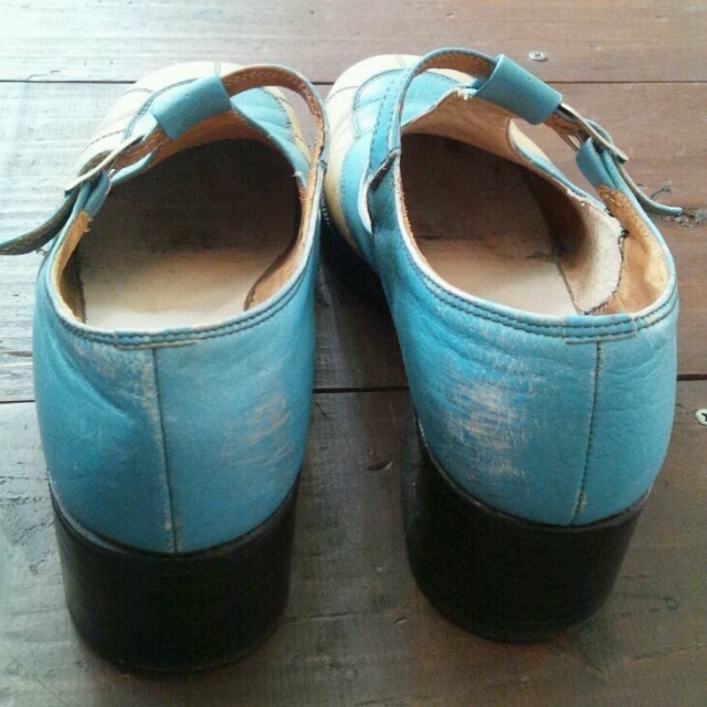 【お取り置き中】vintageパンプス レディースの靴/シューズ(ハイヒール/パンプス)の商品写真